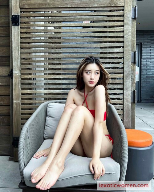 Sherry Xia 208