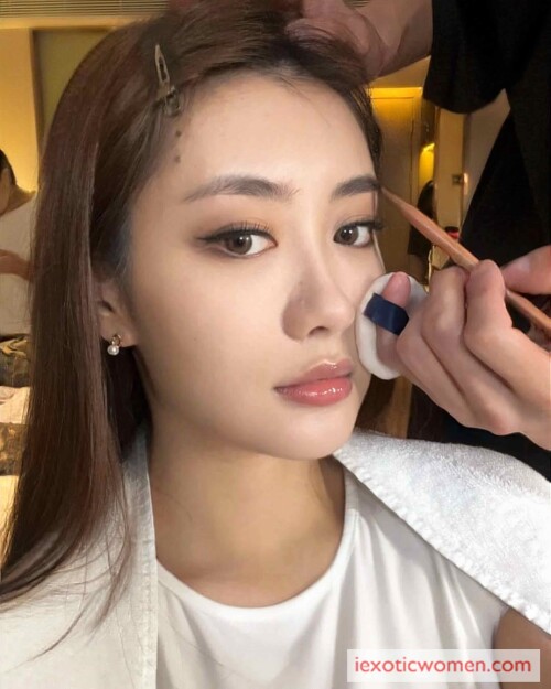 Sherry Xia 1087