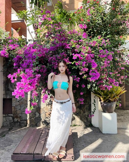 Sherry Xia 736