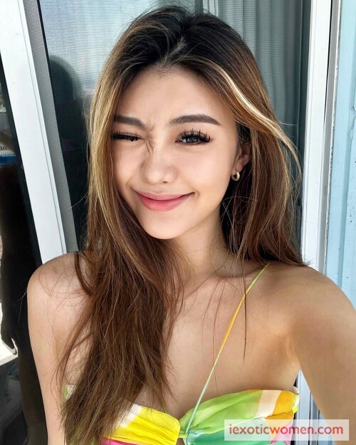 Sherry Xia 222
