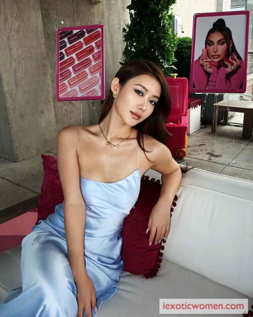 Sherry Xia 930