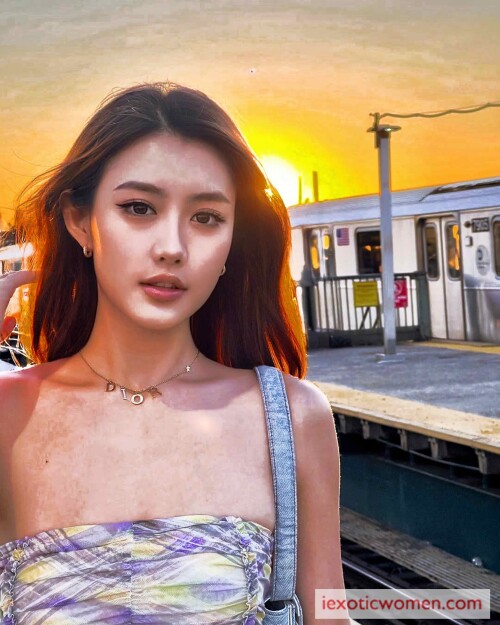 Sherry Xia 270