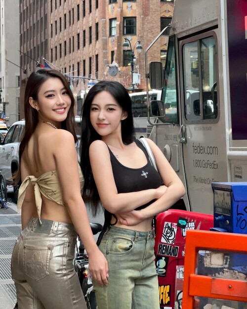 Sherry Xia 1683