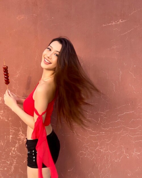 Sherry Xia 1703