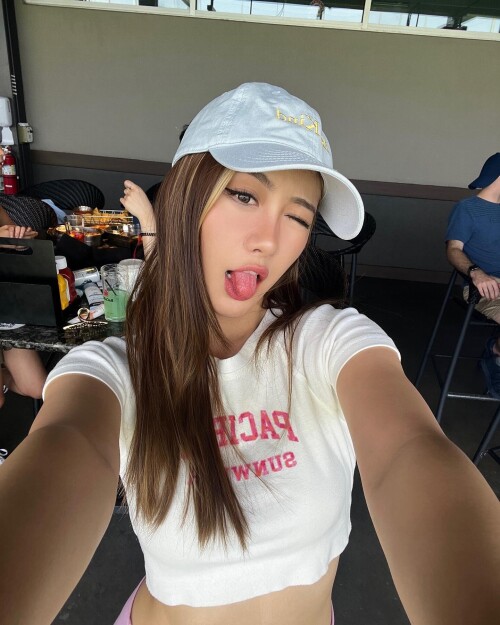 Sherry Xia 1725