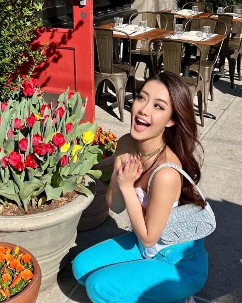 Sherry Xia 1652