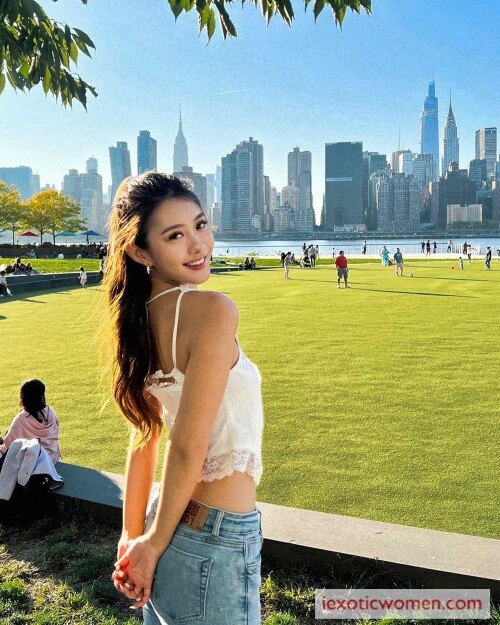 Sherry Xia 332