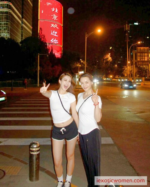 Sherry Xia 958