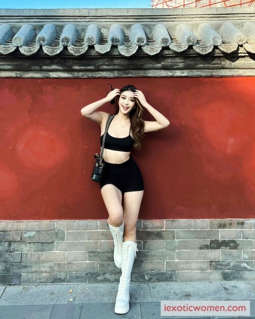 Sherry Xia 348