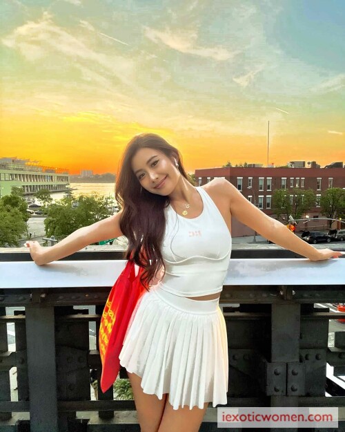 Sherry Xia 888