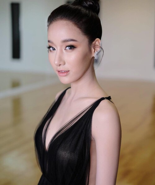 Mook Pichana 947