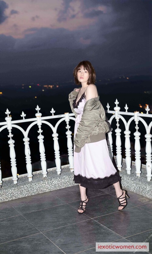 Miwako Kakei 629