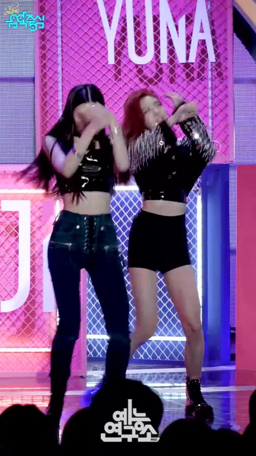 NFrTPq.webm