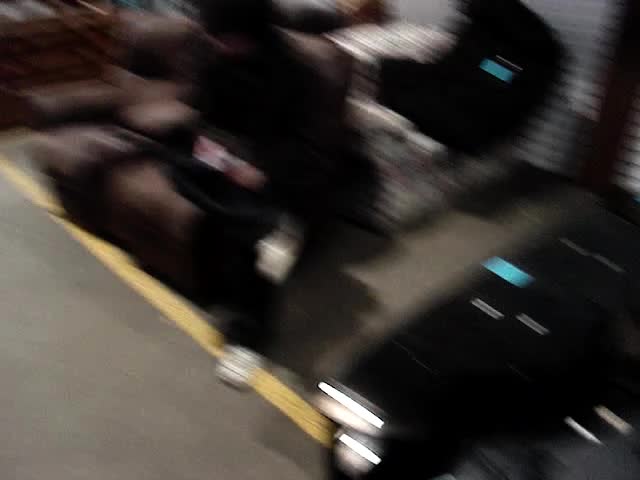 NKbhMk.mp4