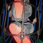 NKcGpM