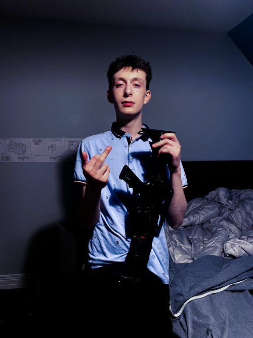 NOmRV0.png