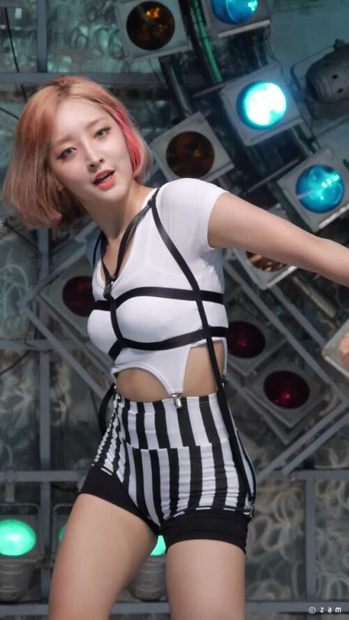 [39][Keimi (케이미) Badkiz (배드키즈)][3ptqs3][151022][ScaryIndelibleDikdik]