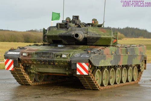 TE1x8F.png