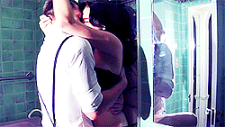 VAdvLr.gif