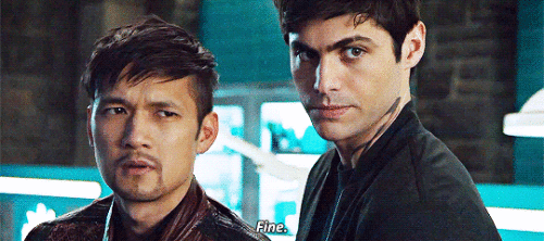 VKUxI9.gif
