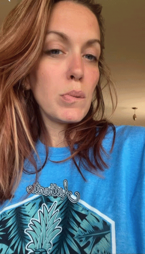 VoiqCa.gif