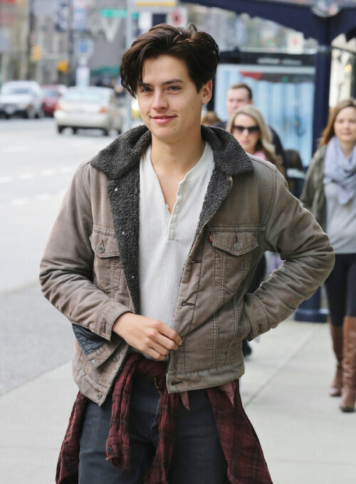 52000488 Actor Cole Sprouse was spotted in Vancouver, Canada on March 19, 2016.  He is in town to shoot the TV pilot 'Archie Riverdale' which is based off the Archie comics, Cole plays Jughead and to fit the part, he just his long hair and dyed it from blond to dark black.  While he was out, he made sure to say hello to his fans.  Some of the other cast members with him were Asliegh Murray, lili Rinehart, and Camila Mendes. FameFlynet, Inc - Beverly Hills, CA, USA - +1 (310) 505-9876