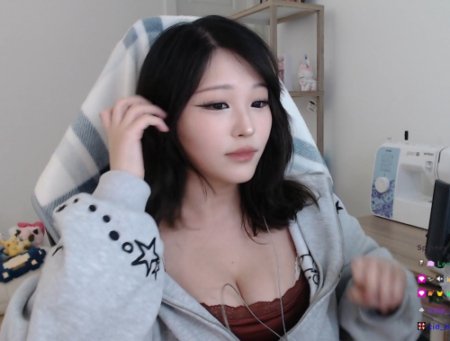 XzkET7.png