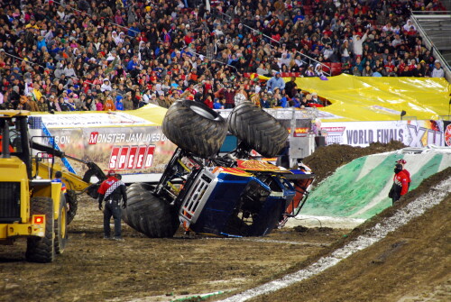 ZzNFr1.jpg