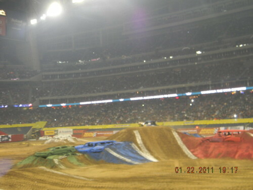 monster jam 2011 01 22 2011 16 5381386526 o