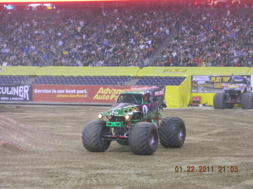 monster jam 2011 01 22 2011 74 5380790525 o