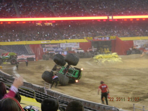 monster jam 2011 01 22 2011 78 5380790999 o