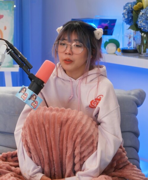 cuQ7fr.jpg