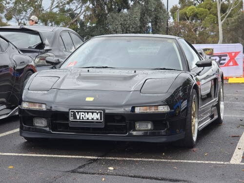 cv6L8b.jpg
