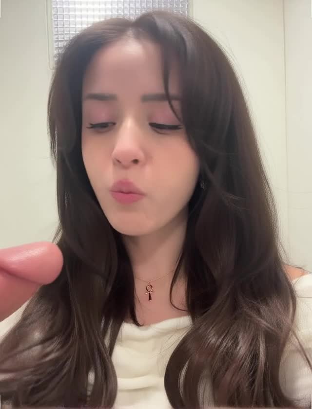 f7HqfH.mp4