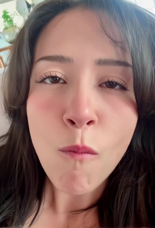 f7vY80.mp4