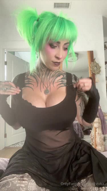 fFZEAq.webm