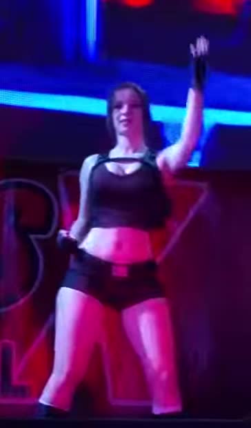 fVIbSr.webm