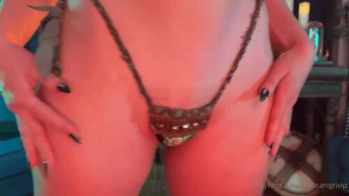 fXlF3Z.webm