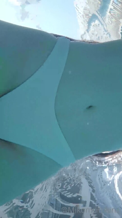 fYQyFk.webm