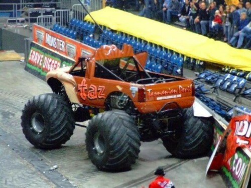 gLTcc7.jpg