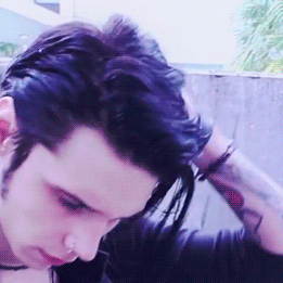 kw0HZP.gif