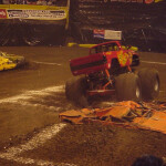 kxMnAx