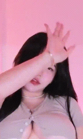 n8pXVT.gif