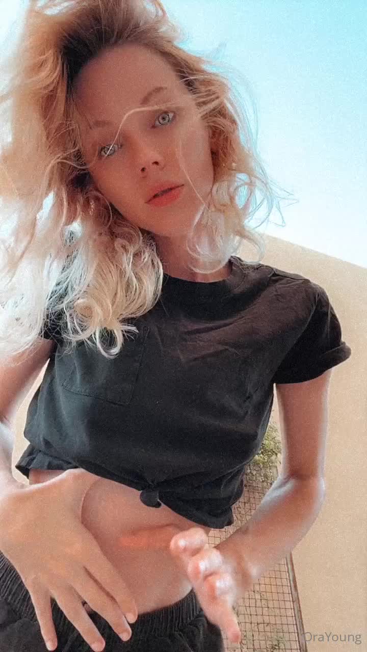 nBBkd9.mp4