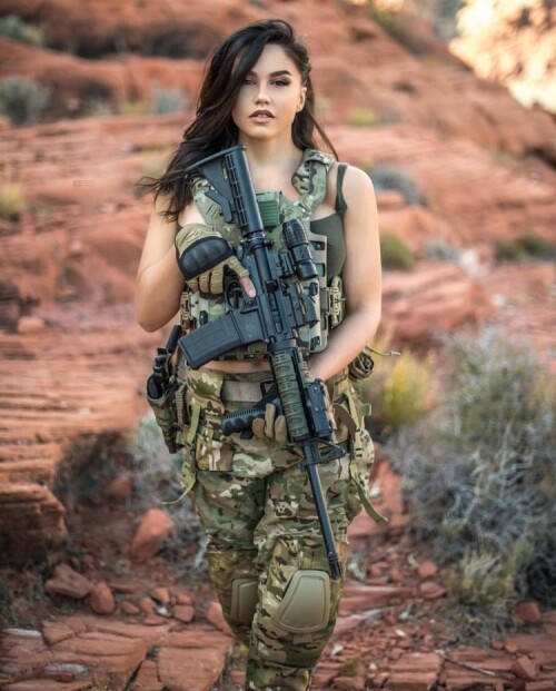 1641001291 49 alimentola info p pricheska v stile militari devushka krasiv 55