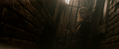 q8xrTQ.gif