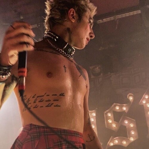 tumblr 4a9fe4ec56affb6a4cabda2c96a994d1 dba2b3fb 1280
