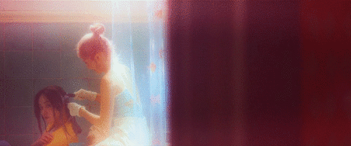 qU1Mv7.gif