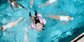 qU89kZ.gif
