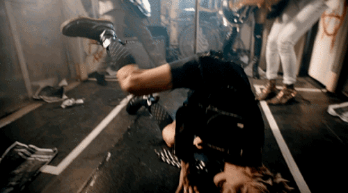 qUibP7.gif